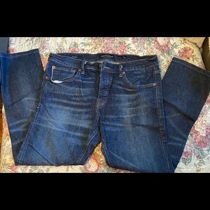 Lucky Brand 110 skinny jeans
